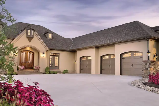 Gallery Collection - Steel Insulated garage door by Clopay