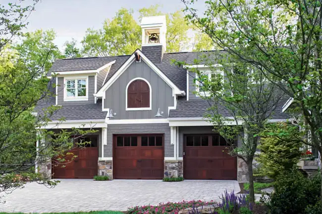 Reserve® Wood Collection - Semi-Custom Series garage door by Clopay