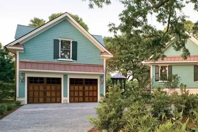 Reserve® Wood Collection - Semi-Custom Series garage door by Clopay