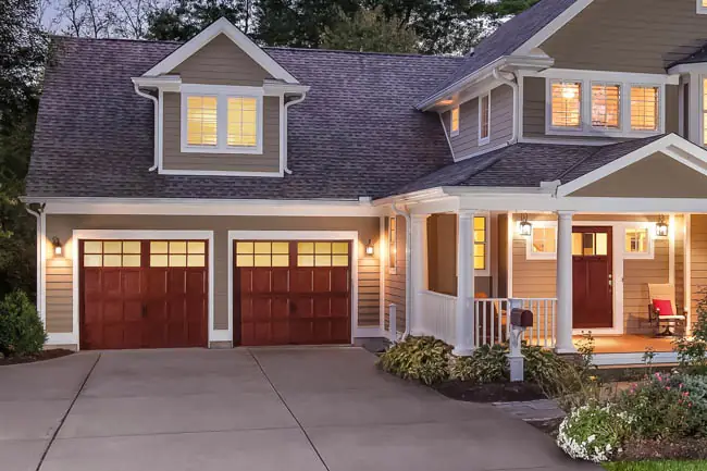 Reserve® Wood Collection - Semi-Custom Series garage door by Clopay