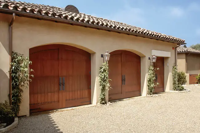 Reserve® Wood Collection - Custom Series garage door by Clopay